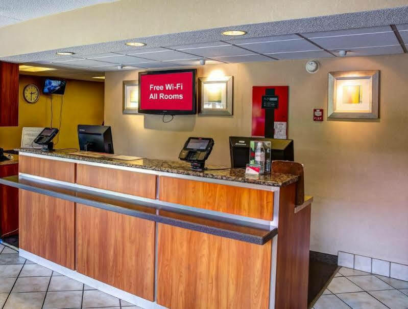 Red Roof Inn Pensacola - I-10 At Davis Highway Ferry Pass Exterior photo